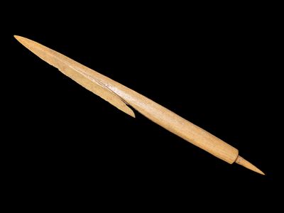 Incredible 6" Alaskan Harpoon, Flawless example with great polish and no brainer patina.