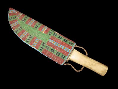 Oustanding Plains Indian Beaded Knife Sheath. Historic Native American Indian Buffalo Knife & 
