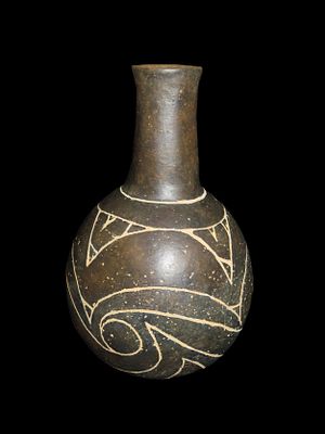 Wonderful Haley Engraved Caddo Bottle, S. Arkansas. Ex Roy Hathcock, Kevin Pipes, Ex Daniel 