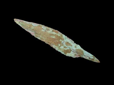 Nice 4 1/2" OCC Copper Tang Knife / Spear, Wisconsin. Nice large example with Heavy no brainer 