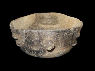 Rare Cahokia Conch Shell Dipper Effigy Pottery Bowl found in St. Clair Co. Illinois. Ex Patrick 