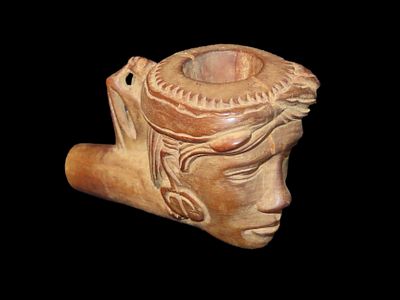 Incredible Human Effigy Pipe, New York. Motley COA. Late Iroquois design, very detailed Native 