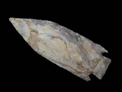 Oustanding 5 1/8" Etley, Moniteau Co. Missouri. Very Colorful large example with great flaking 