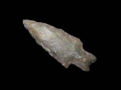 Nice 2 1/2" Hoxie found in Travis County Texas. Well patinated Classic example. Indian 