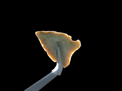 Nice Classic Frio found in Marshall County Texas. Nice color and heavy patina. Indian Arrowhead 