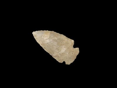 Nice Archaic Dovetail Corner Notch found in Lincoln County Missouri. Well flaked with great 