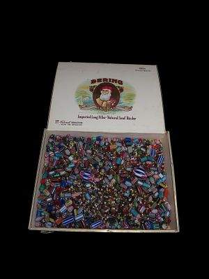 Old Cigar Box FULL of 1000's of Colorful Trade Beads