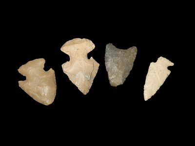 Lot of 4 Archaic and Woodland Arrowheads