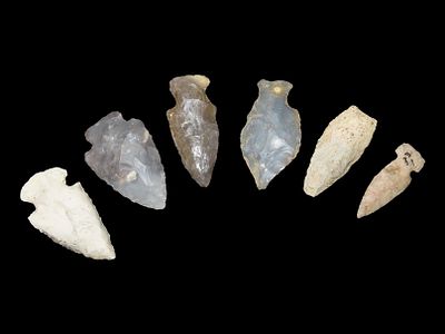 Lot of 6 Archaic and Woodland Arrowheads
