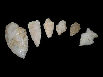 Lot of 6 Archaic and Woodland Arrowheads