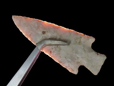 3 1/4" x 1 1/4" Hardin. 8,500 BP. Found in Miller Co, MO., Ex. Herbert Mangold Collection