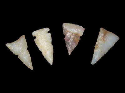 Lot of 4 Agate Arrowheads, Western States