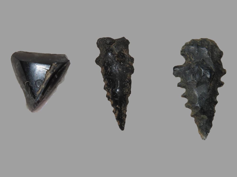 Lot of 3 Arrowheads, Western States