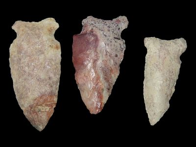 Lot of 3 Nice Colorful Hemp Hills Arrowheads
