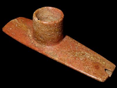 2 5/8" x 7/8" Intrusive Mound Platform Pipe. Highland Co. Ohio. Ex Lynn Munger, Ex. John 