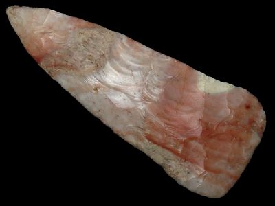 5 3/16" x 2 1/6" Amazing Flint Ridge Cobbs Blade. Hamilton Co. Ohio. Colorful example with 
