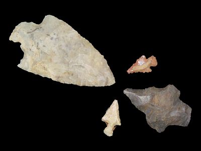 Group of 4 Arrowheads, Woodland & Archaic