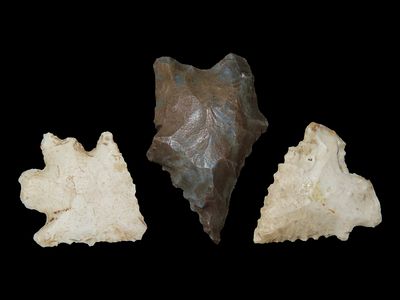 Group of 3 Arrowheads