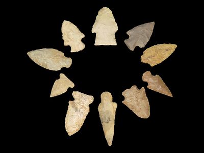 Grouping of 10 Arrowheads, Gogar, Adena, Etc.