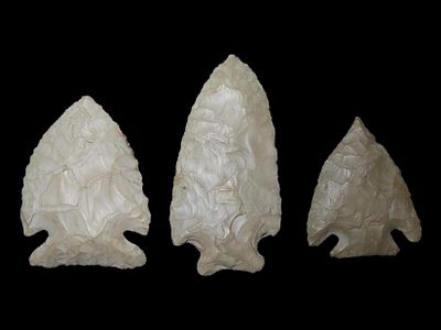 Grouping of 3 Arrowheads, Archaic Corner Notch, Illinois
