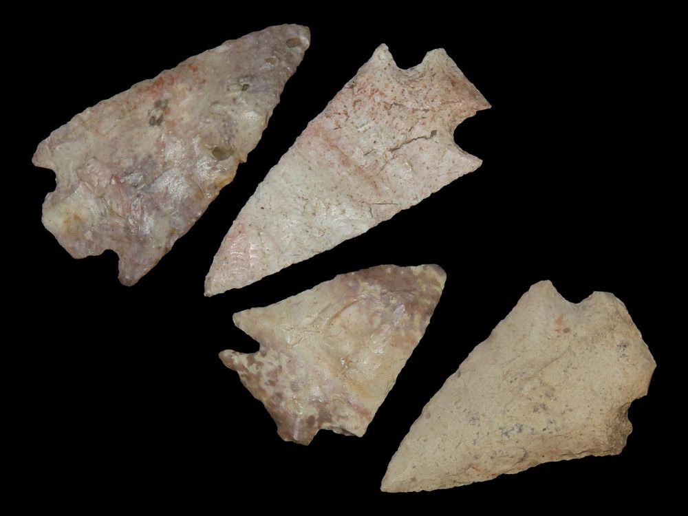 Grouping of 4 Arrowheads, Apple Creek Pts., Clark Co., Illinois