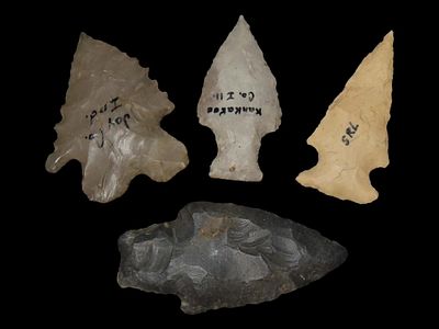 Grouping of 4 Arrowheads, Archaic Points, Midwest States