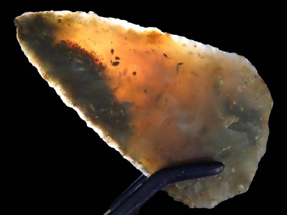 3 1/2” x 1 7/8” Cobbs Blade, Ohio, Made of Flint Ridge