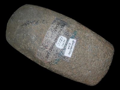 4 7/8" Celt, Motley COA, Light Gray Hardstone, Schuyler Co., Illinois, Ex. Herbert Mangold