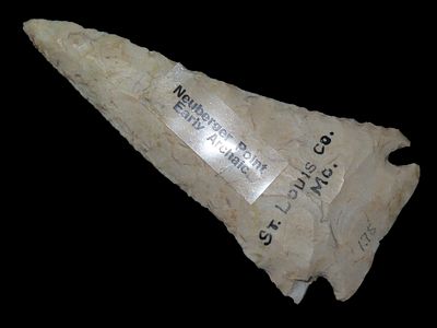 3 11/16" Neuberger Point, Motley COA, Burlington Chert, St. Louis County, Missouri, Ex. Ed 