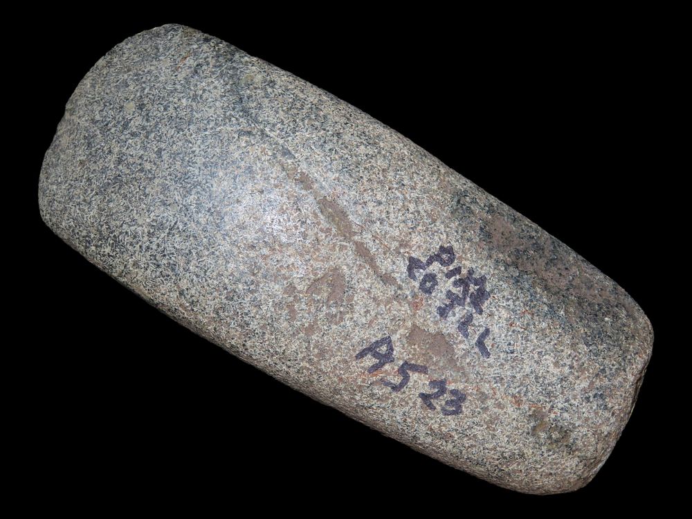 5 3/4" Celt, Pike Co., Illinois, Ex. Herbert Mangold