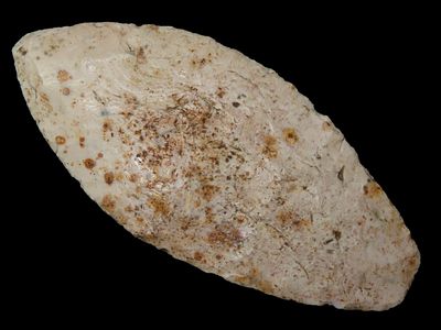 4 5/8" Red Ocher Blade, Henry Co., Illinois