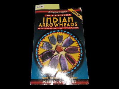 THE OVERSTREET INDIAN IDENTIFACTION AND PRICE GUIDE ARROWHEADS, SIXTH EDITION