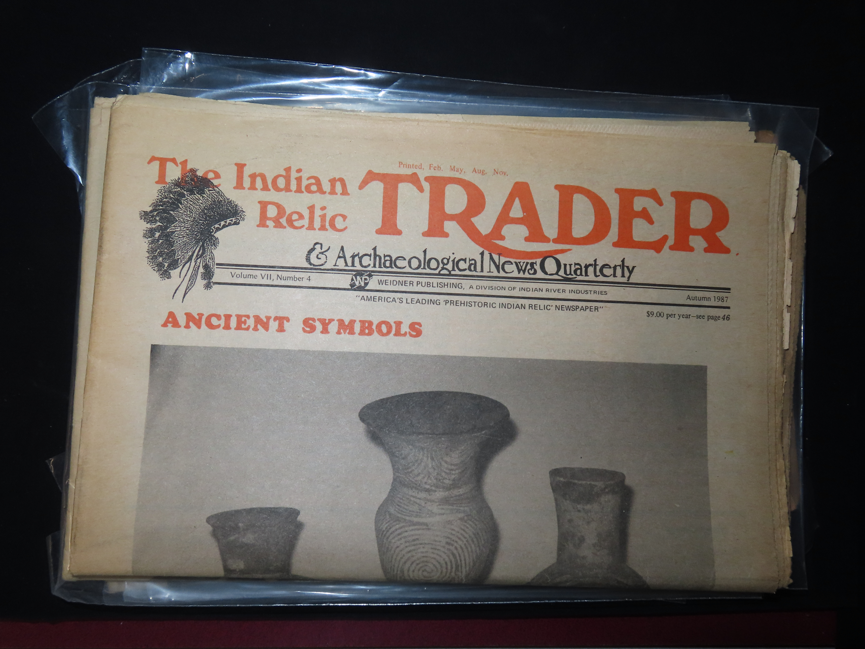 THE INDIAN RELIC TRADER AND ARCHAEOLOGICAL NEWS QUARTERL, LOT OF MULTIPLE NEWSPAPERS