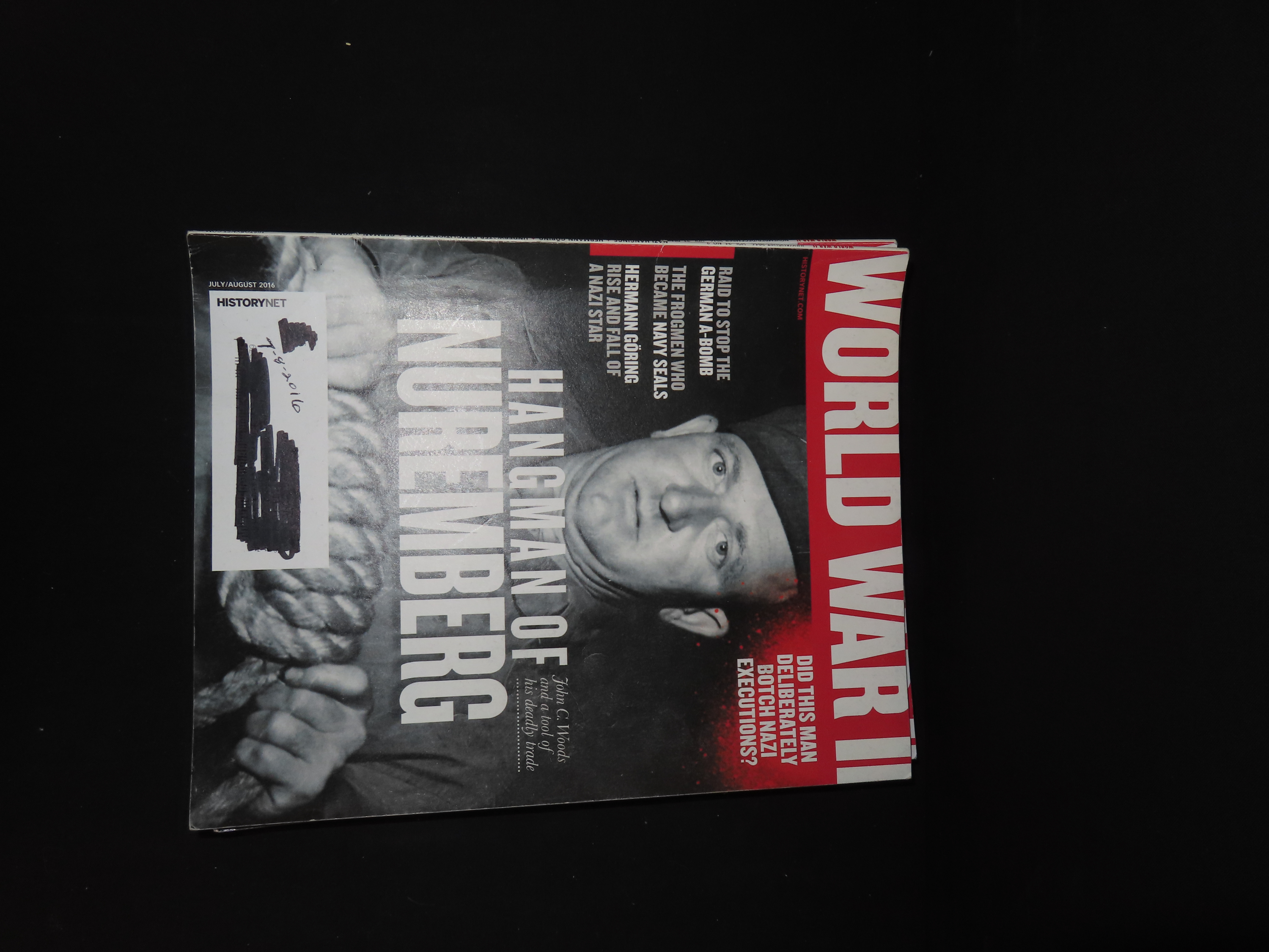 WORLD WAR II, LOT OF MULTIPLE MAGAZINES