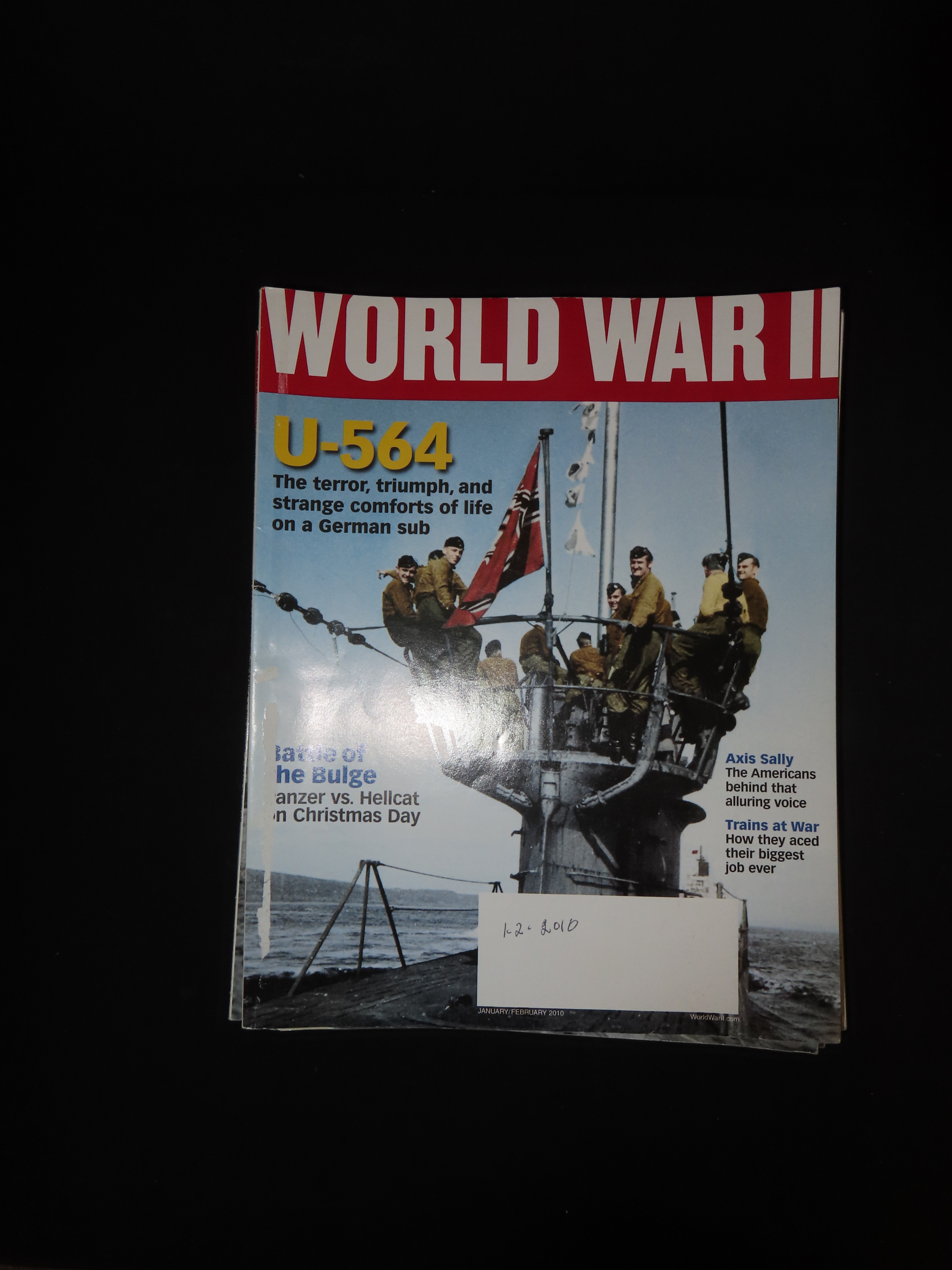 WORLD WAR II, LOT OF MULTIPLE MAGAZINES