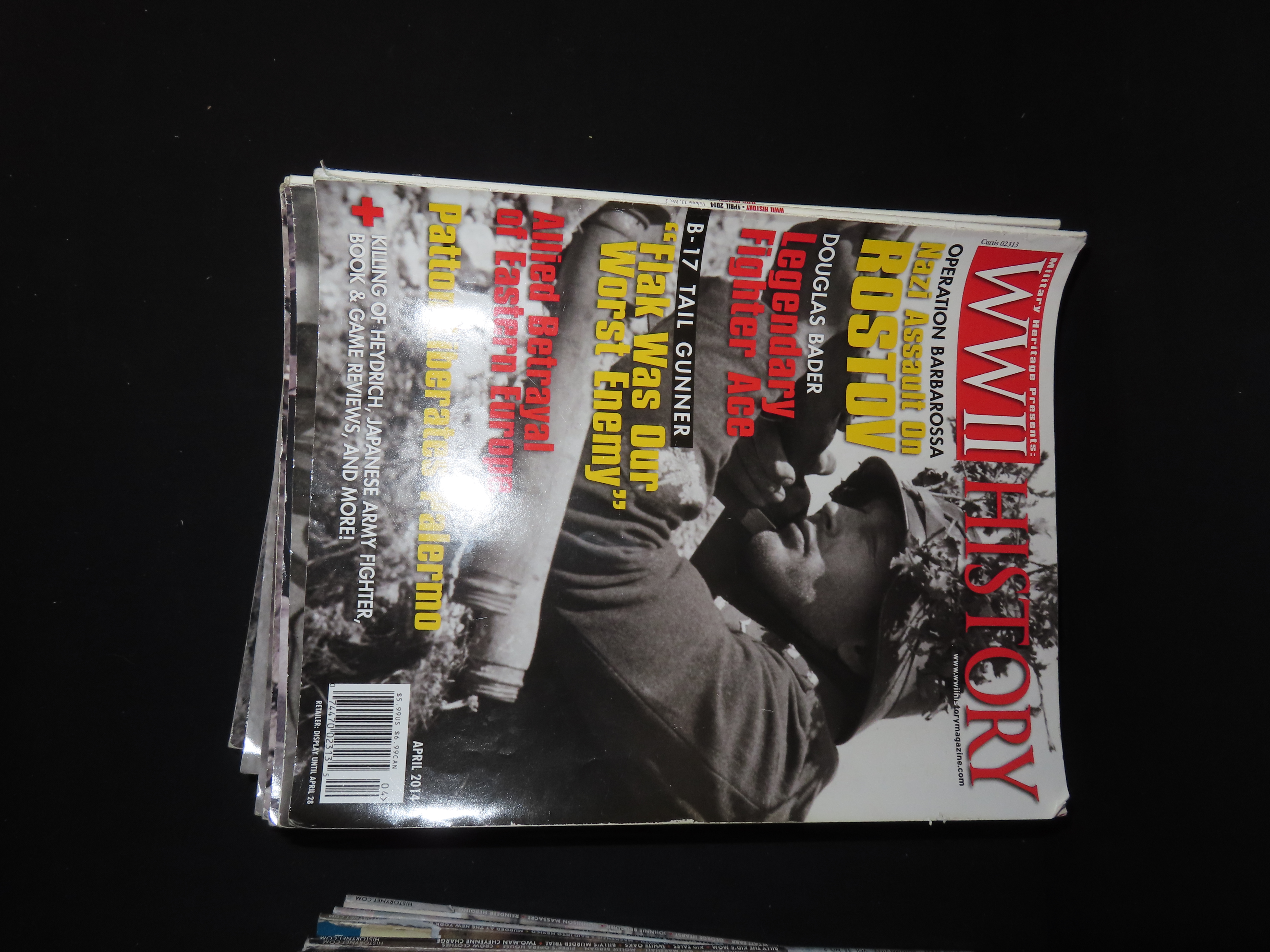 WORLD WAR II HISTORY LOT OF MULTIPLE MAGAZINES
