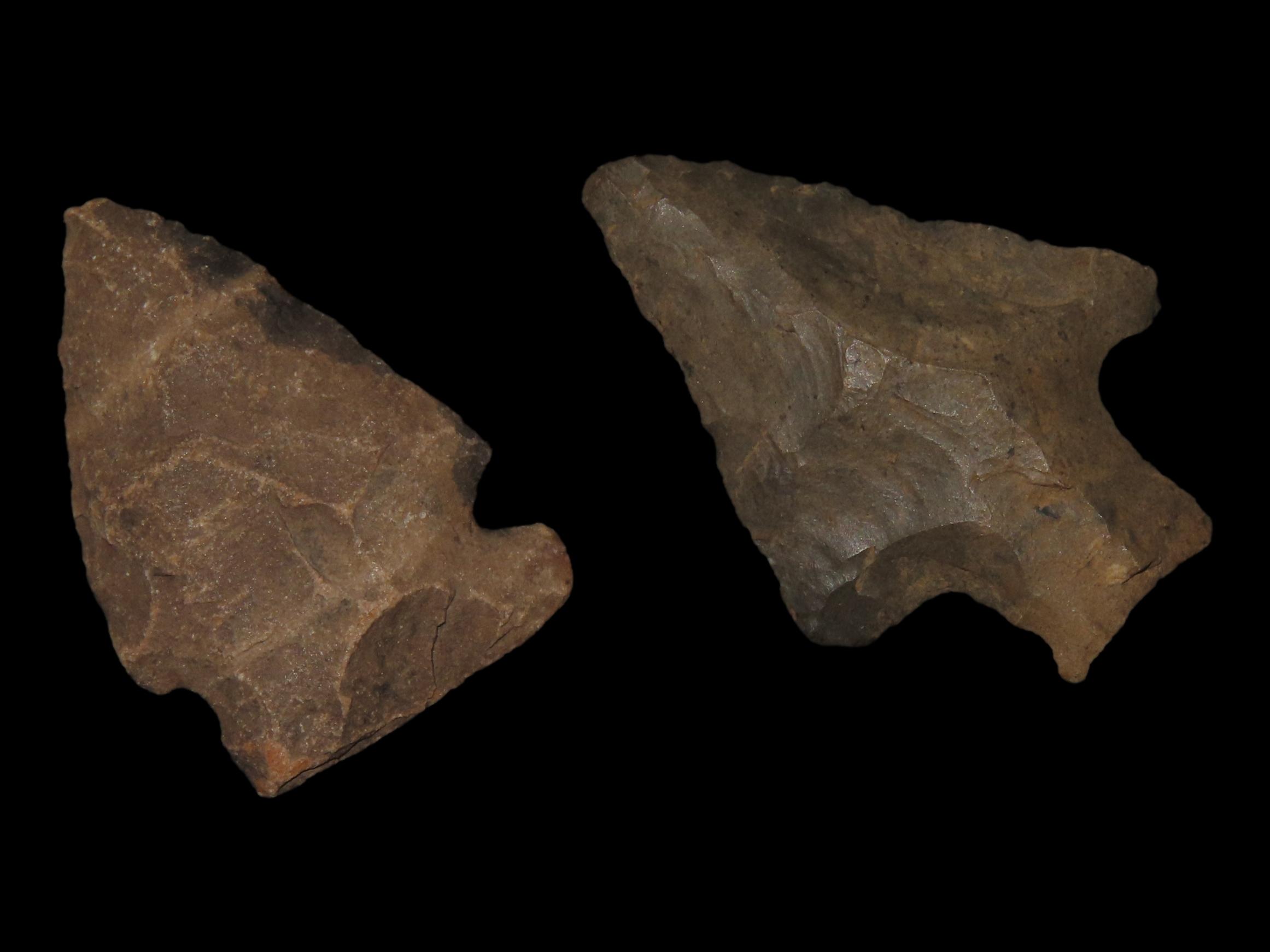 Lot of 2 Archaic Arrowheads, Penn.