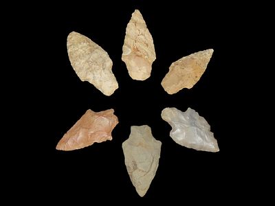 Lot of 6 Archaic/Woodland Arrowheads