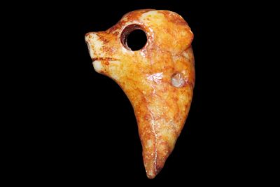Ancient Chinese Hongshan Culture Jade Effigy Carving/Pendant, West Liao River Basin 
