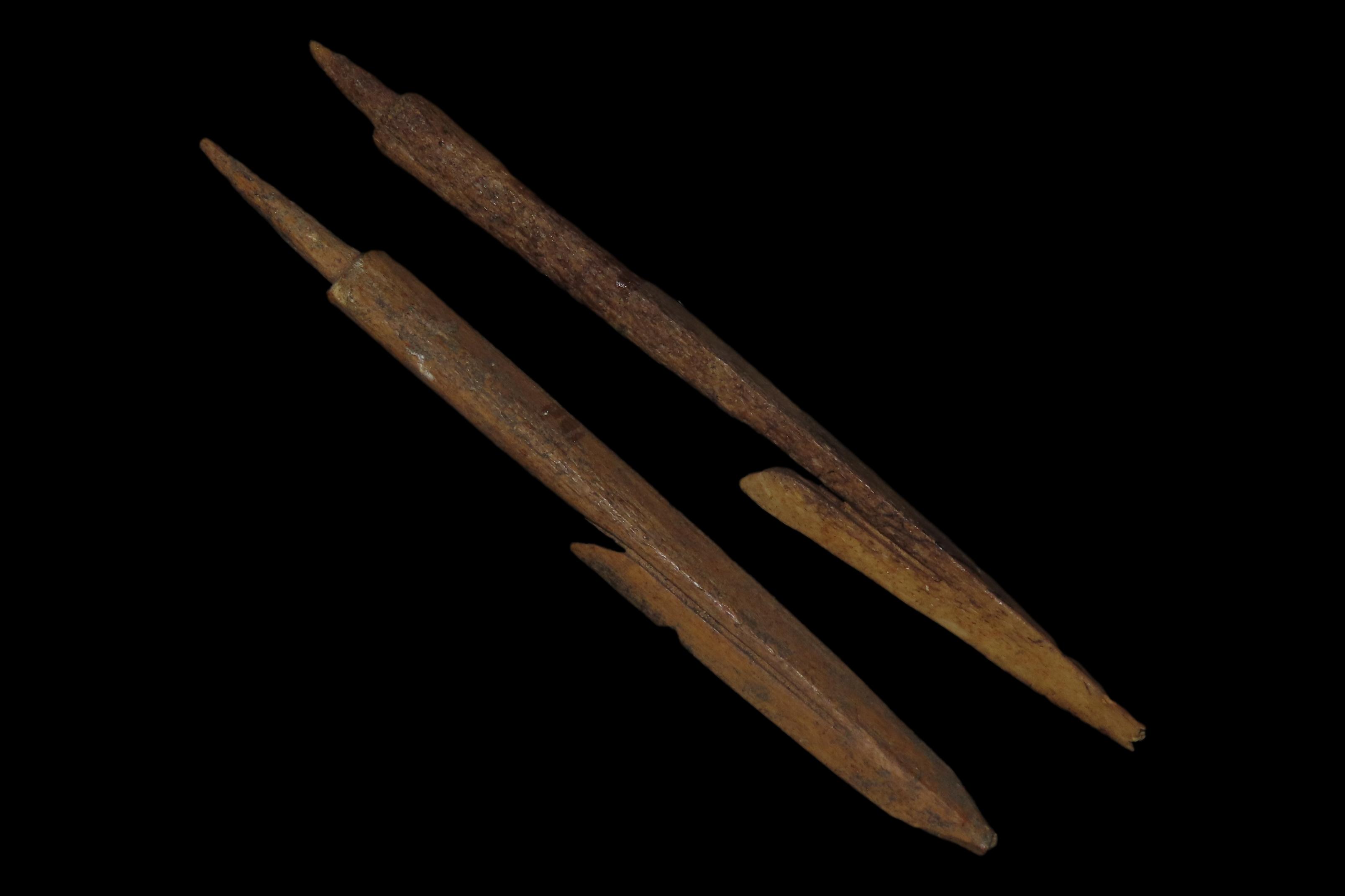Lot of 2 Eskimo Harpoon Tips, Alaska, Longest 4 3/8"