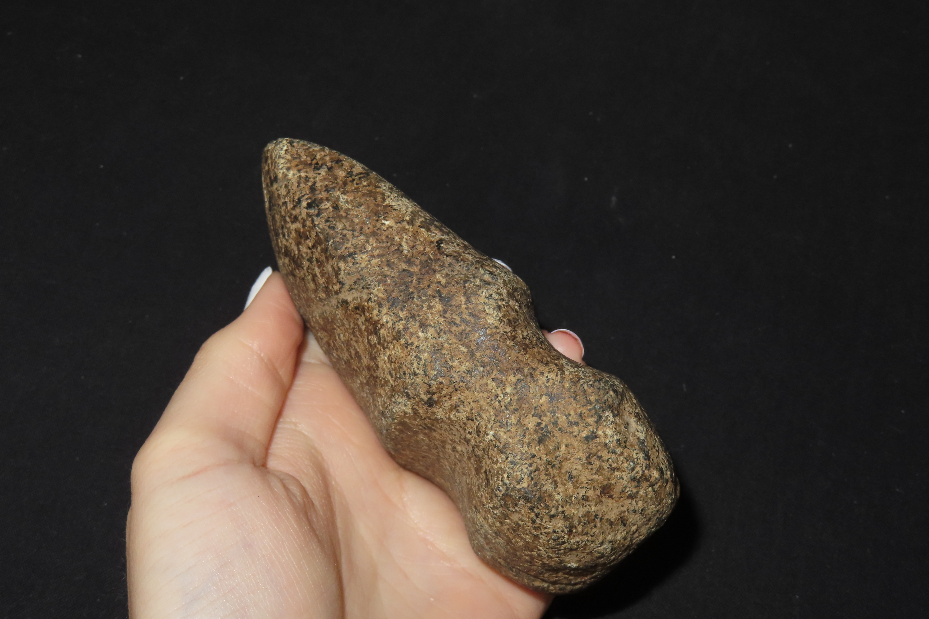 4 1/8" Keokuk Axe, Motley COA, Lee Co., Iowa