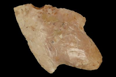 2 3/4" x 1 3/4" Adena, Tan Chert, Thin and Fine Workmanship, Clay Co., Arkansas, Ex. George 