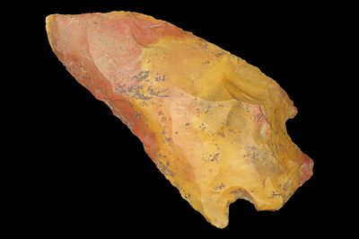 3 1/2" x 1 5/8" Pickwick, Crowleys Ridge Chert, Clay Co., Arkansas, Ex. George Robertson