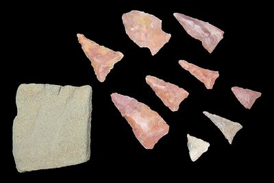 Lot of Bird Points, Perry Co., Missouri, All from Same Site