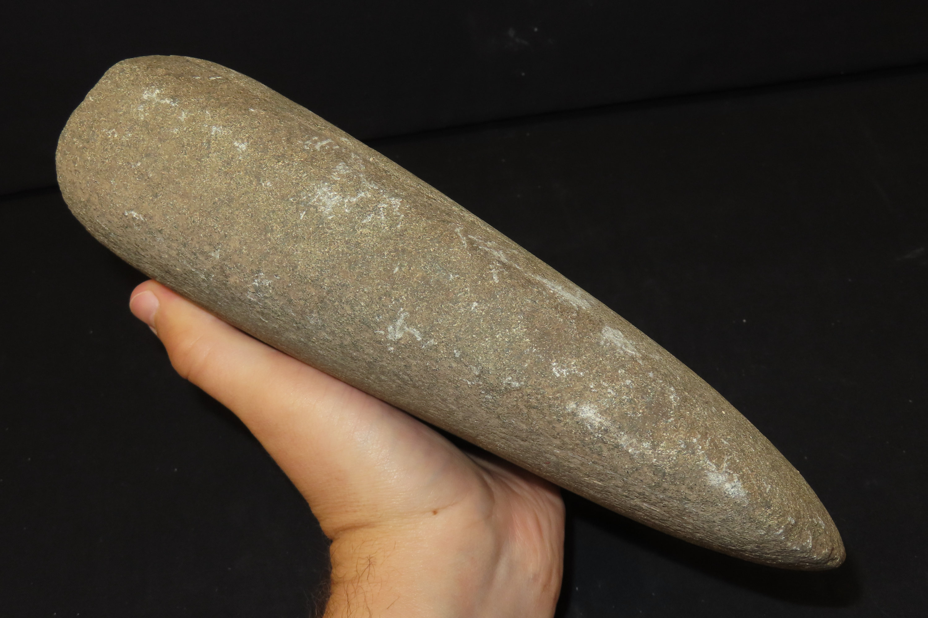 9 1/4" x 5 7/8" Large Celt, Benton Co., Tennessee