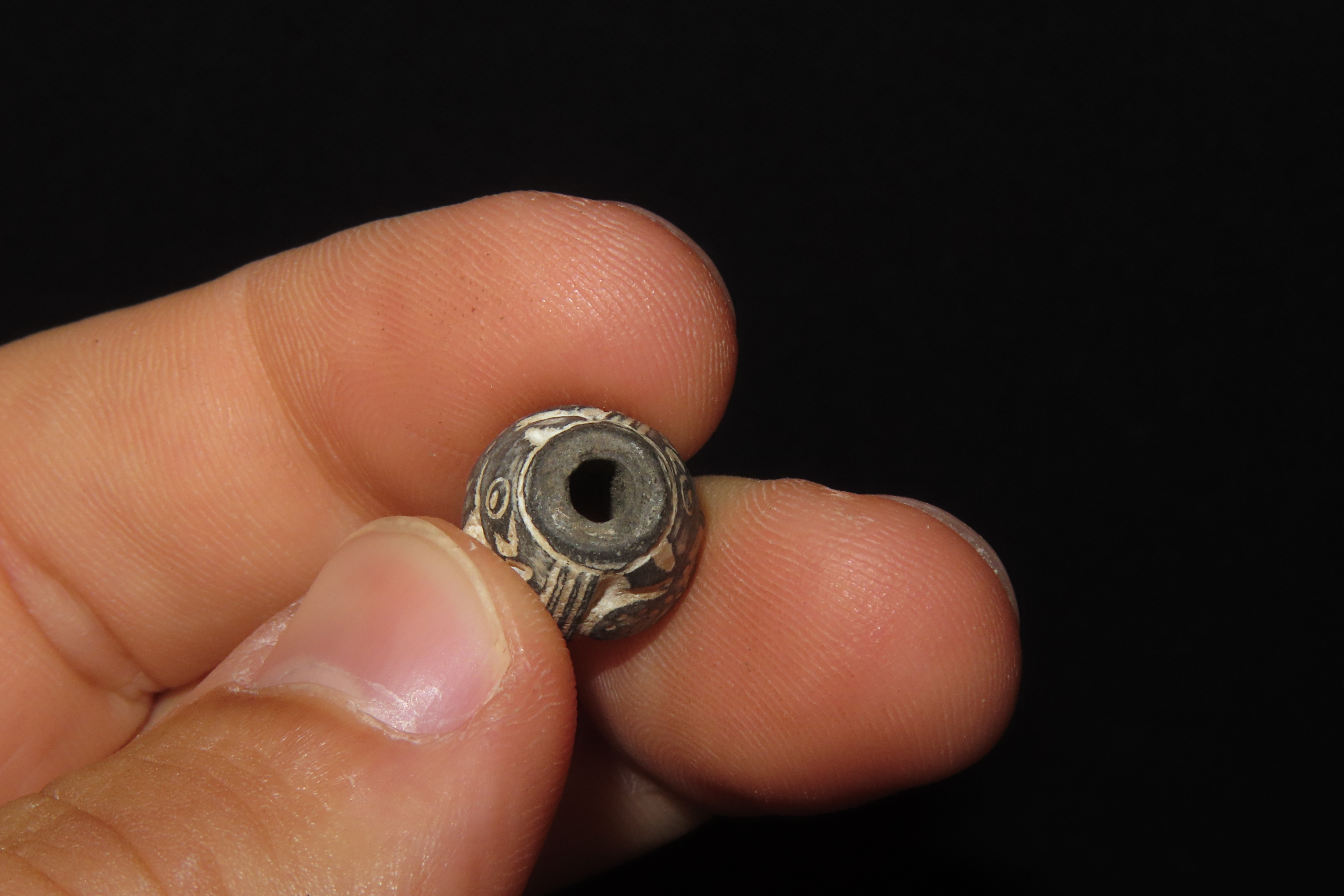 Pre-Columbian Engraved Bead, Machalilla Culture, Ecuador, 1500-1100 BCE