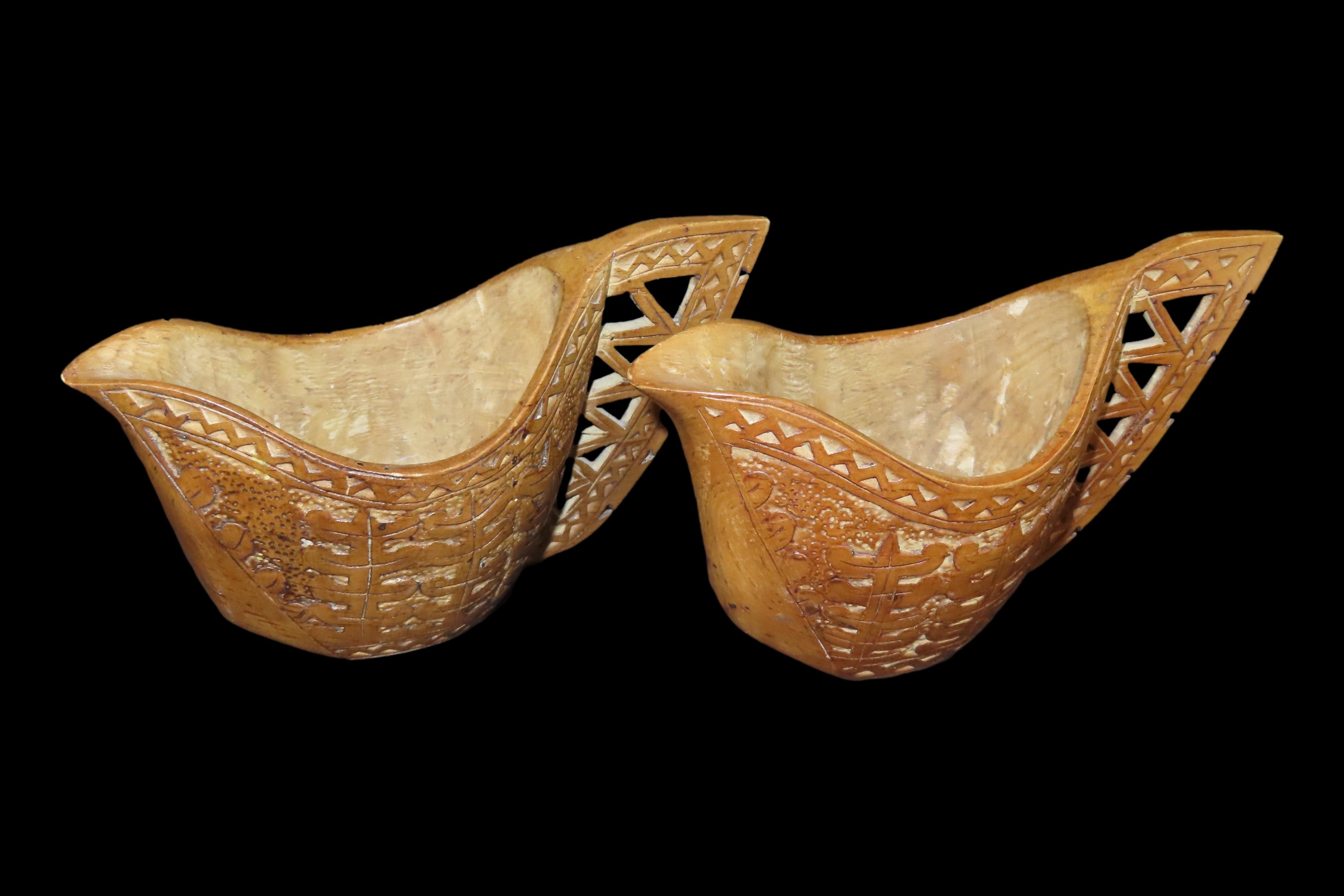 3 1/2" x 6 1/4" Pair of Ukrainian Cream Cups