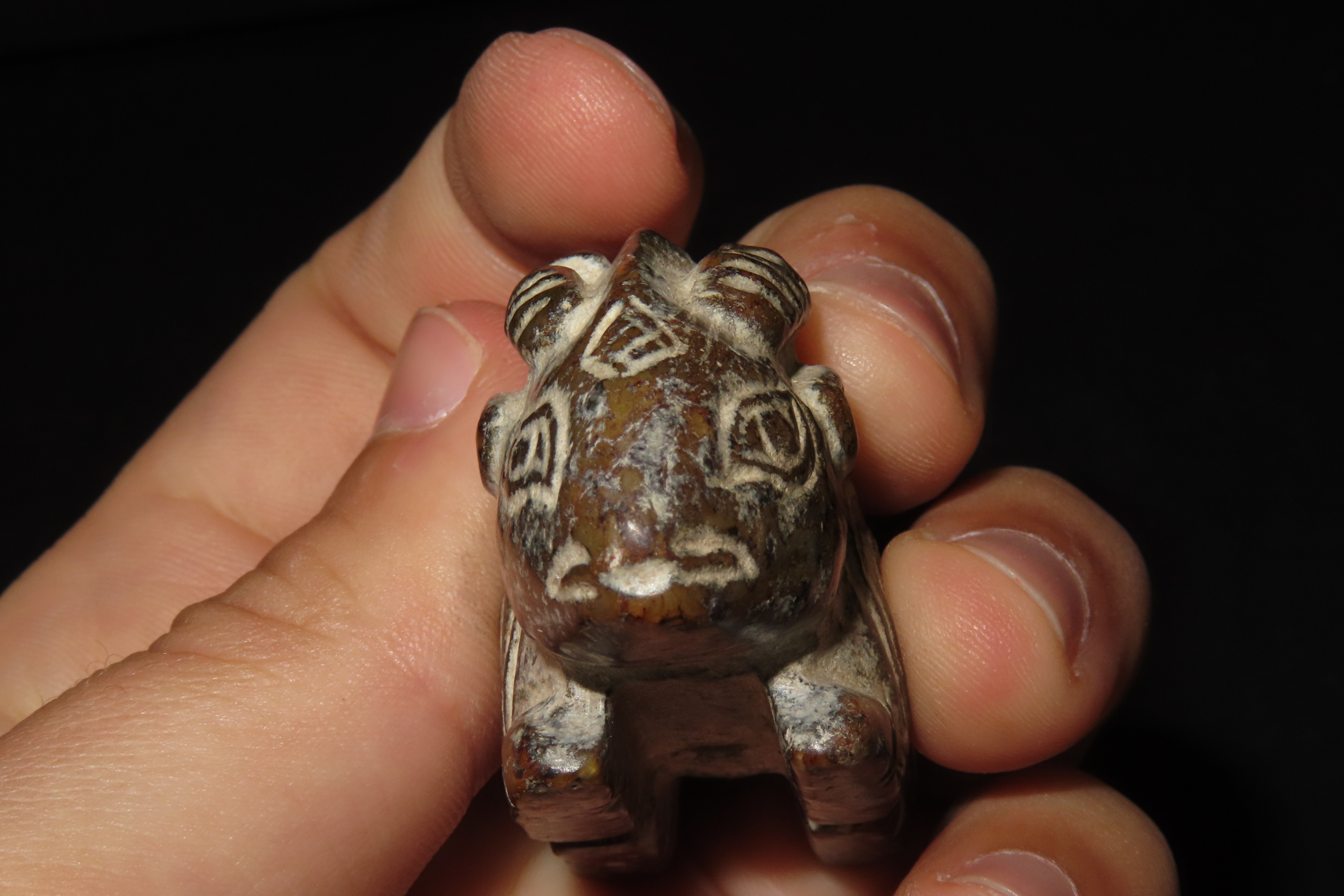 2 5/8" x 1 1/4" Chinese Jade Carved Goat Effigy