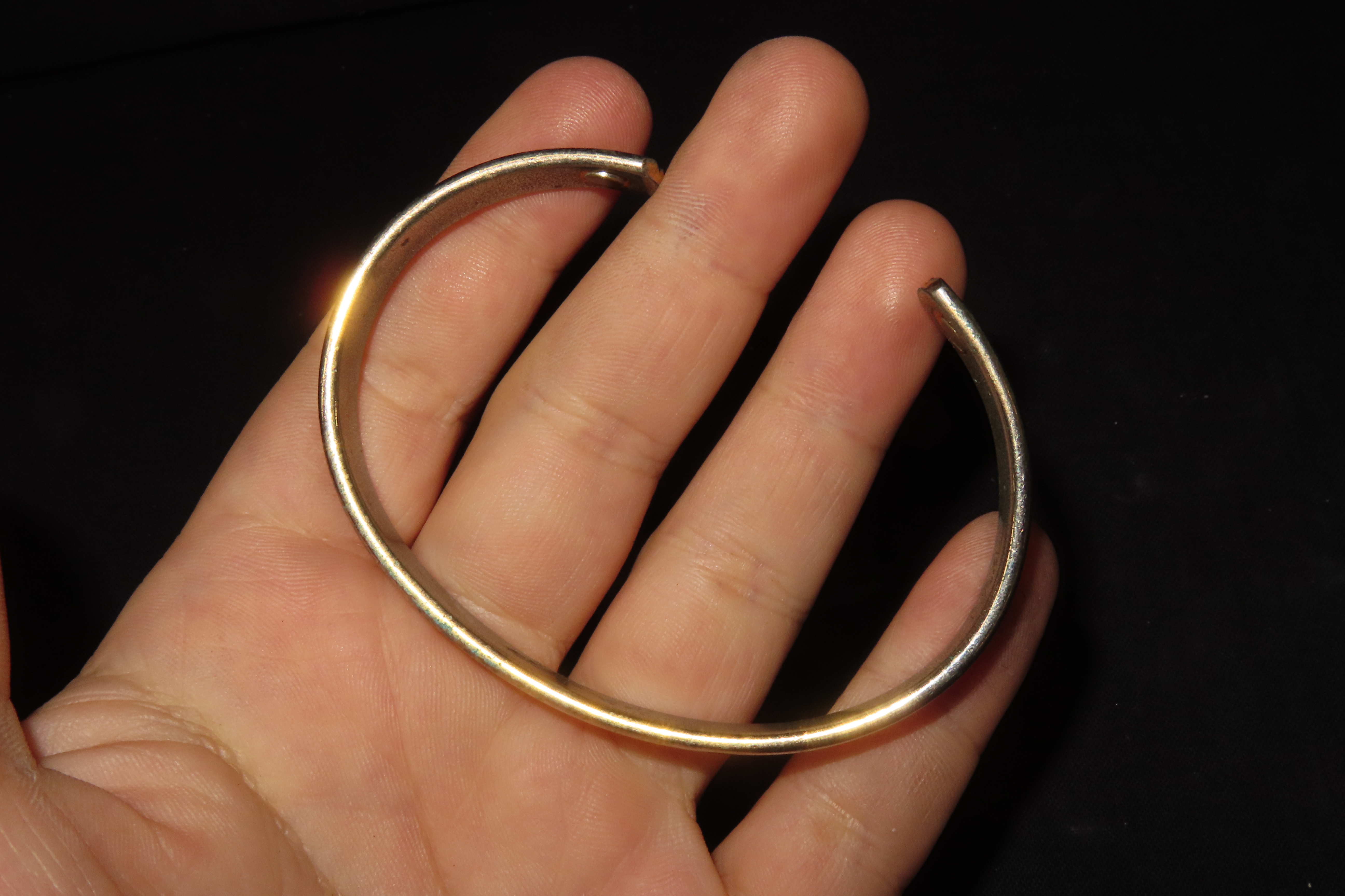 3" x 2" Magnetic Bracelet