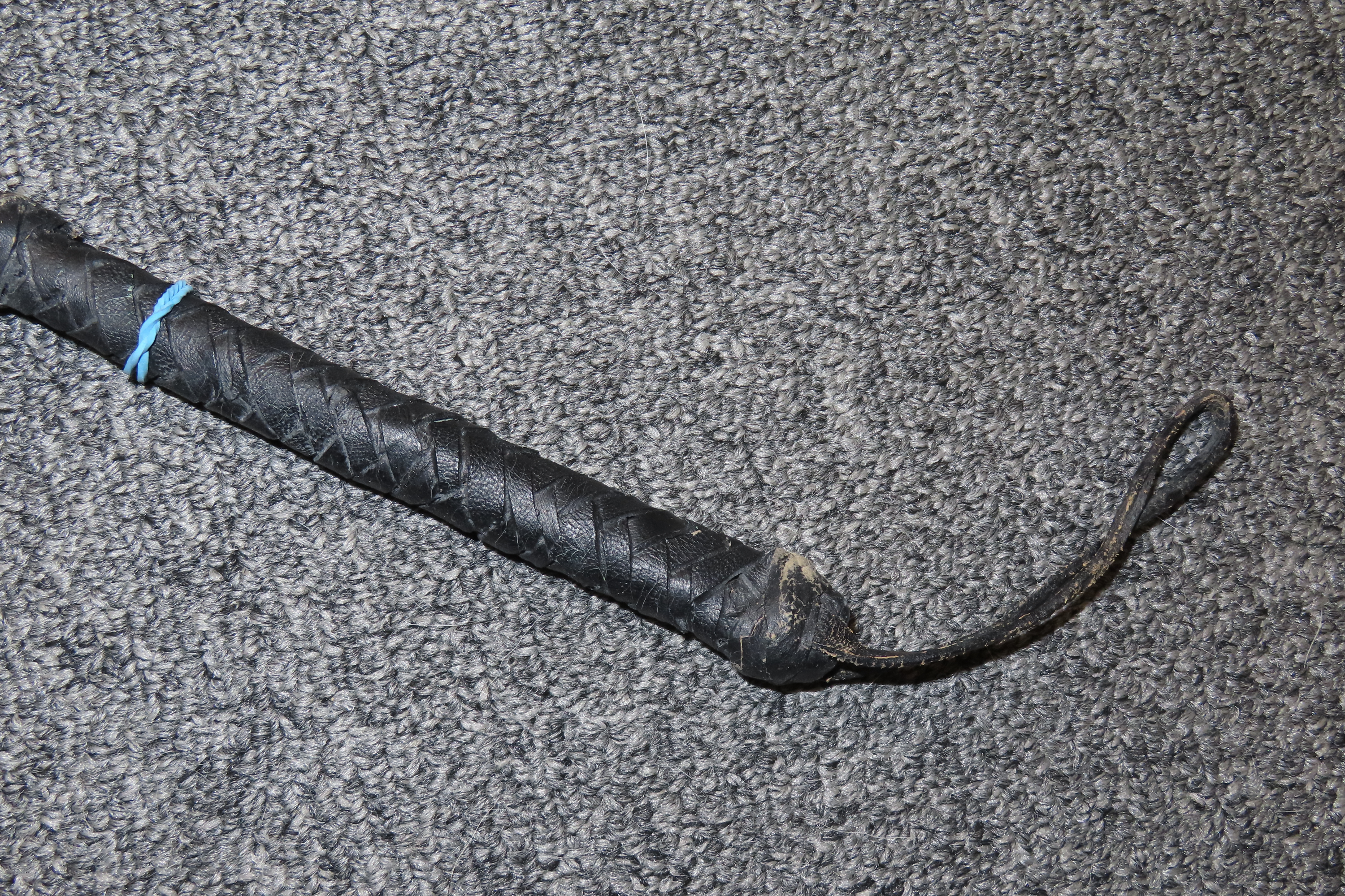 30 1/4" Braided Leather Riding Crop